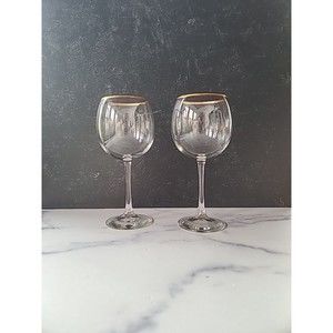 vintage gold rimmed wine glasses
